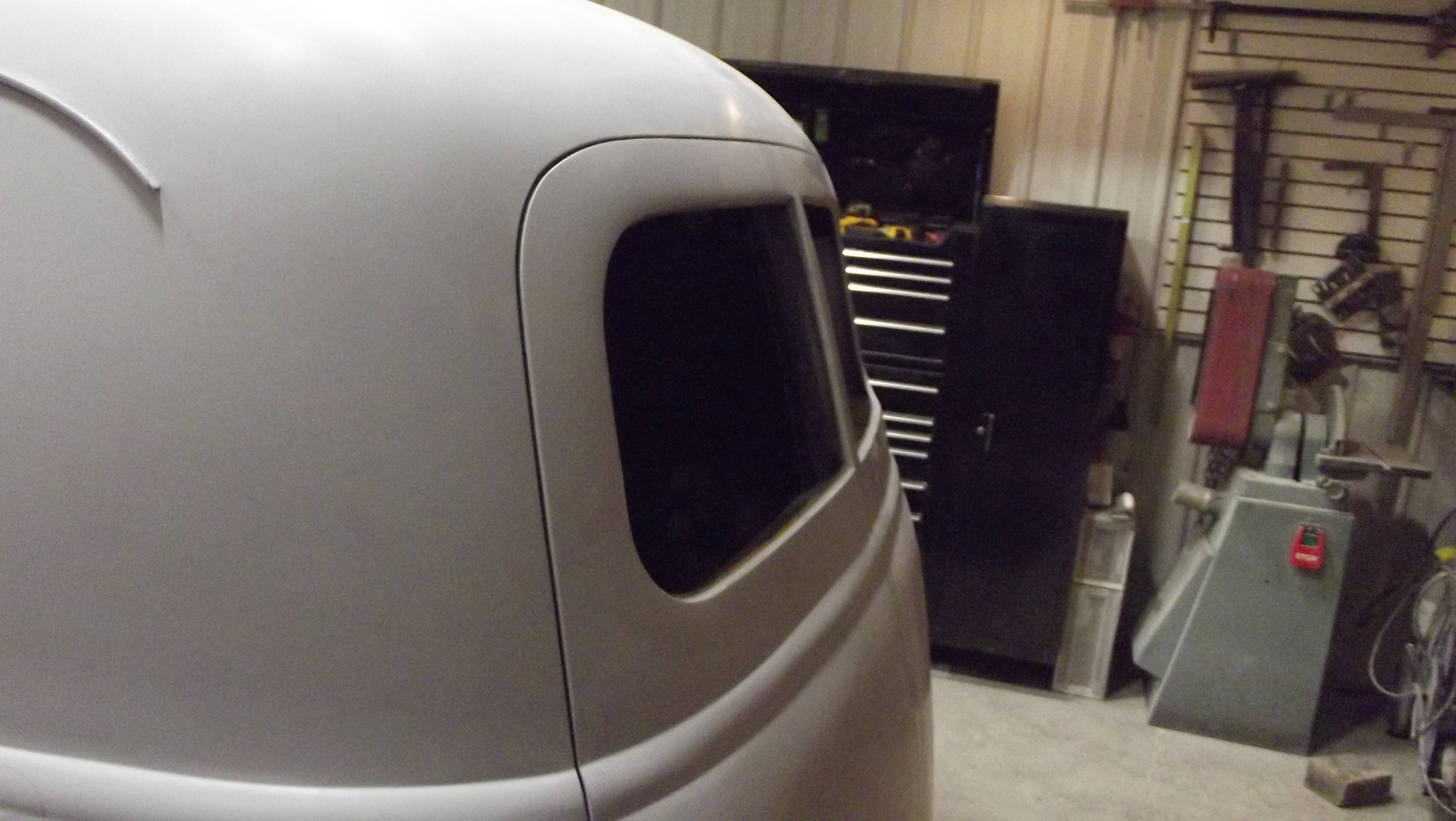 Rear door fitment