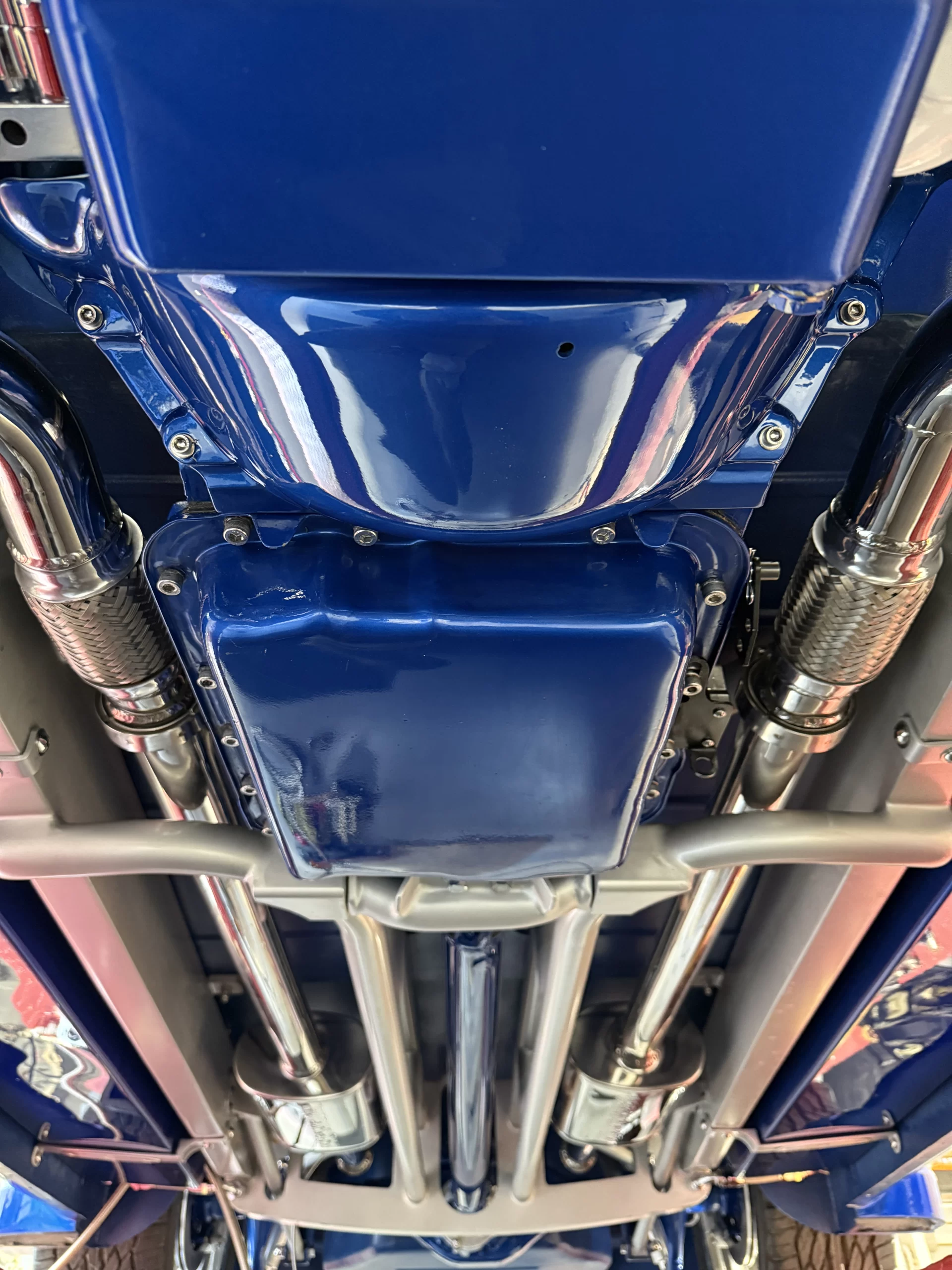 walker 48 exhaust underside 2