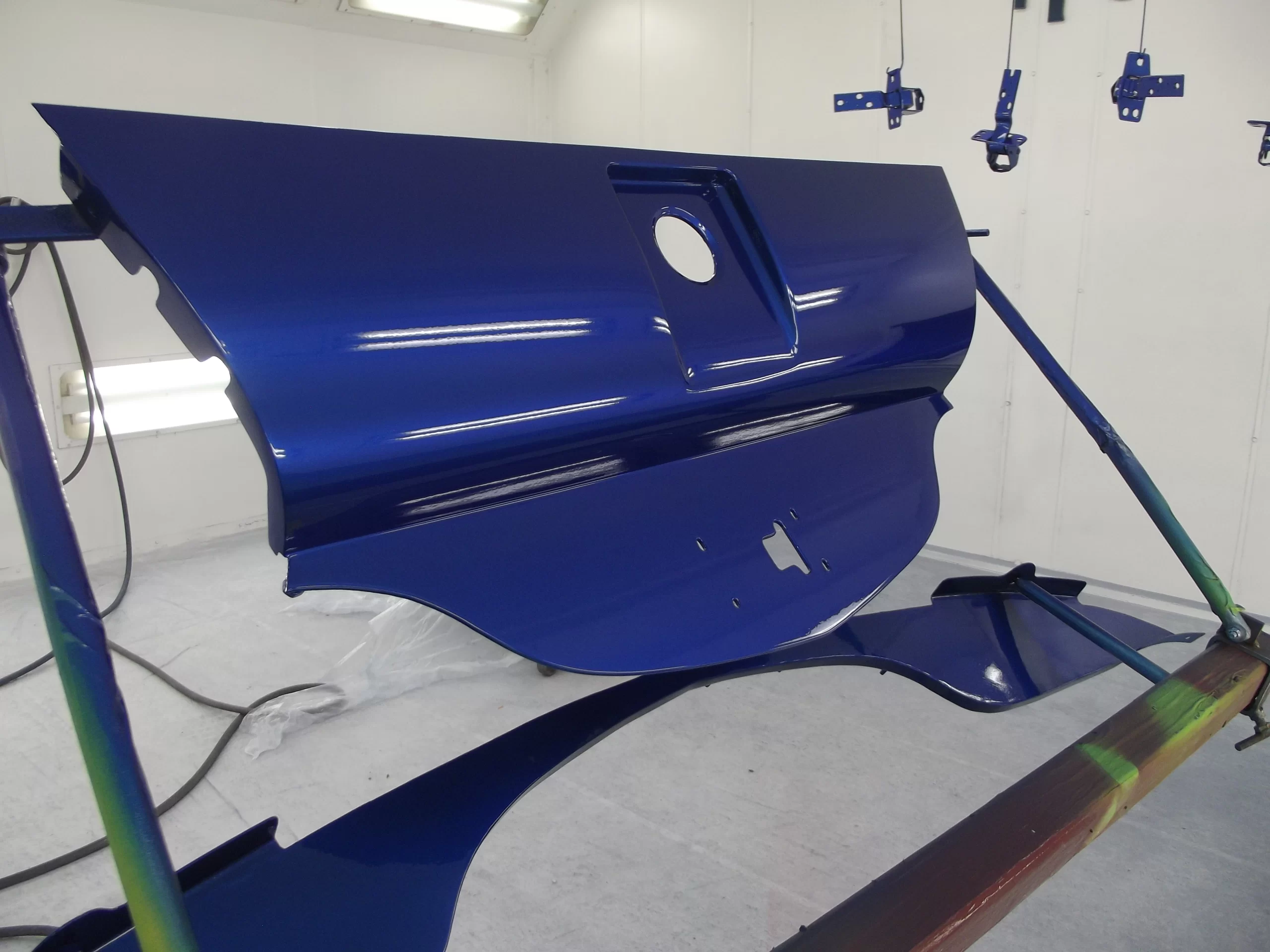 walker 48 hood latch paint