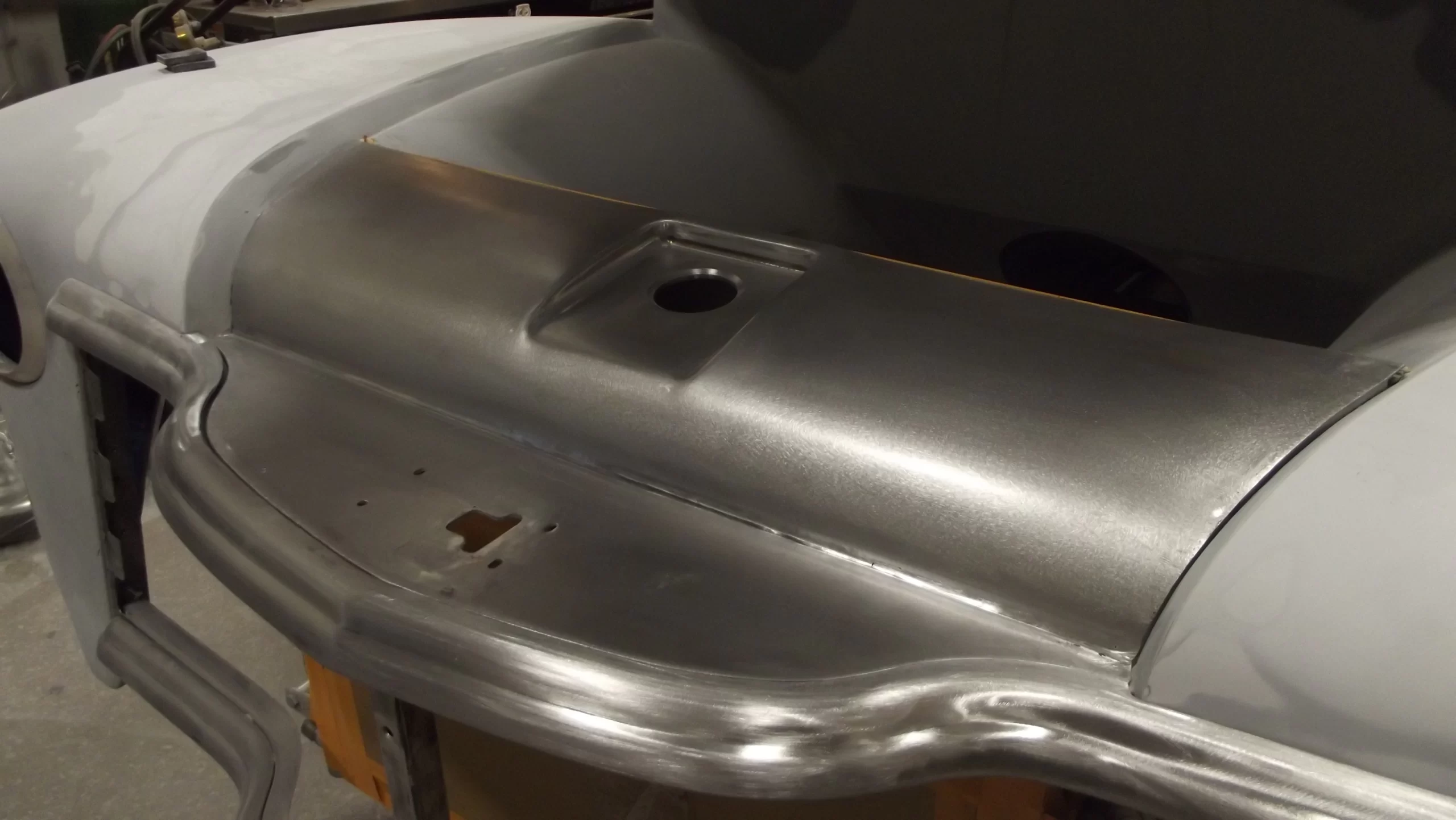 walker 48 hoot latch install